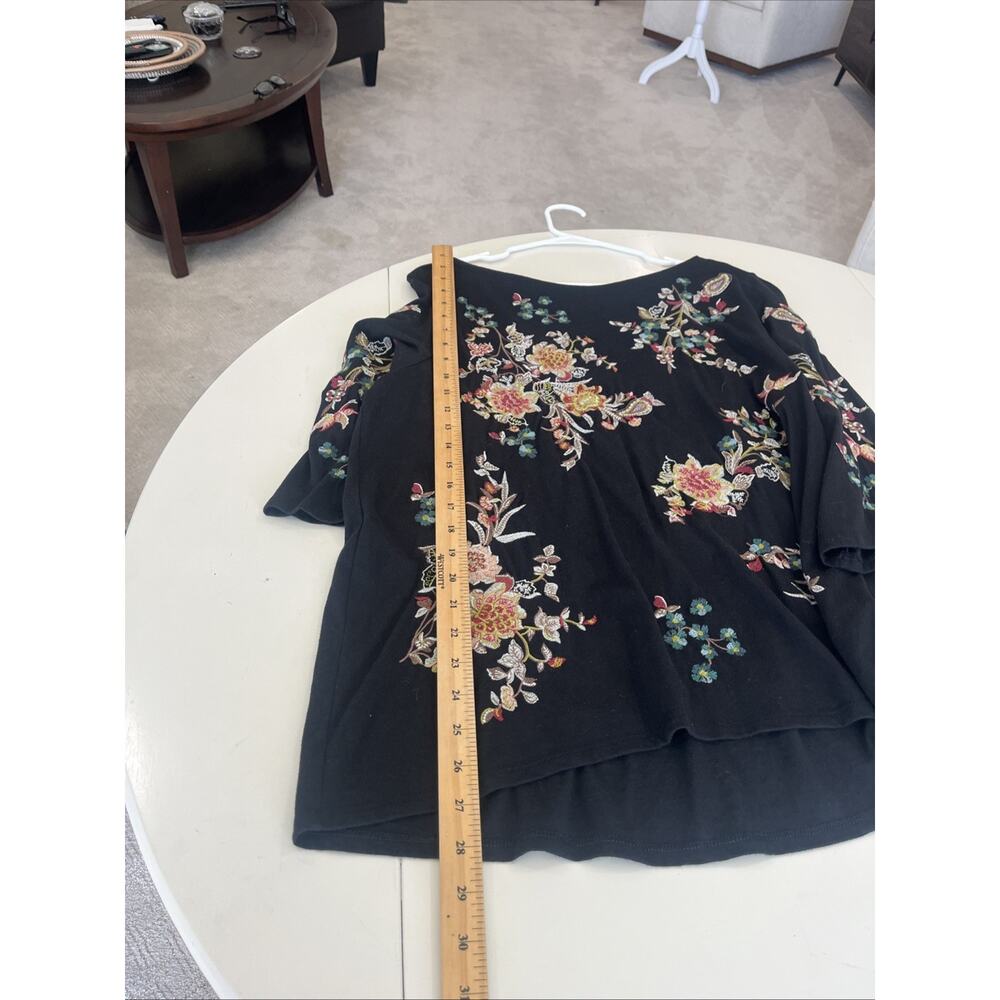 J Jill Size 1X Black Embroidered 3/4 Sleeve Top Shirt Flowers Floral 2 Sided - Picture 8 of 10